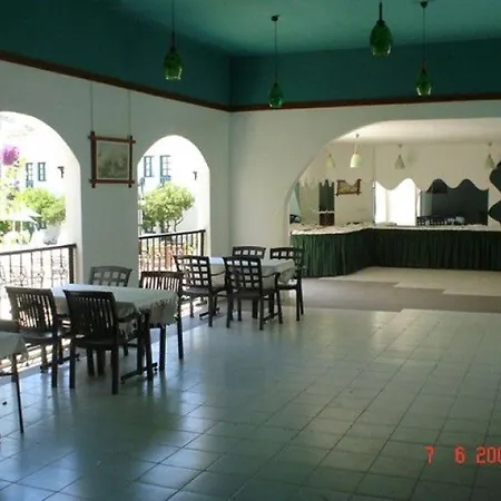 Safir Otel 2*